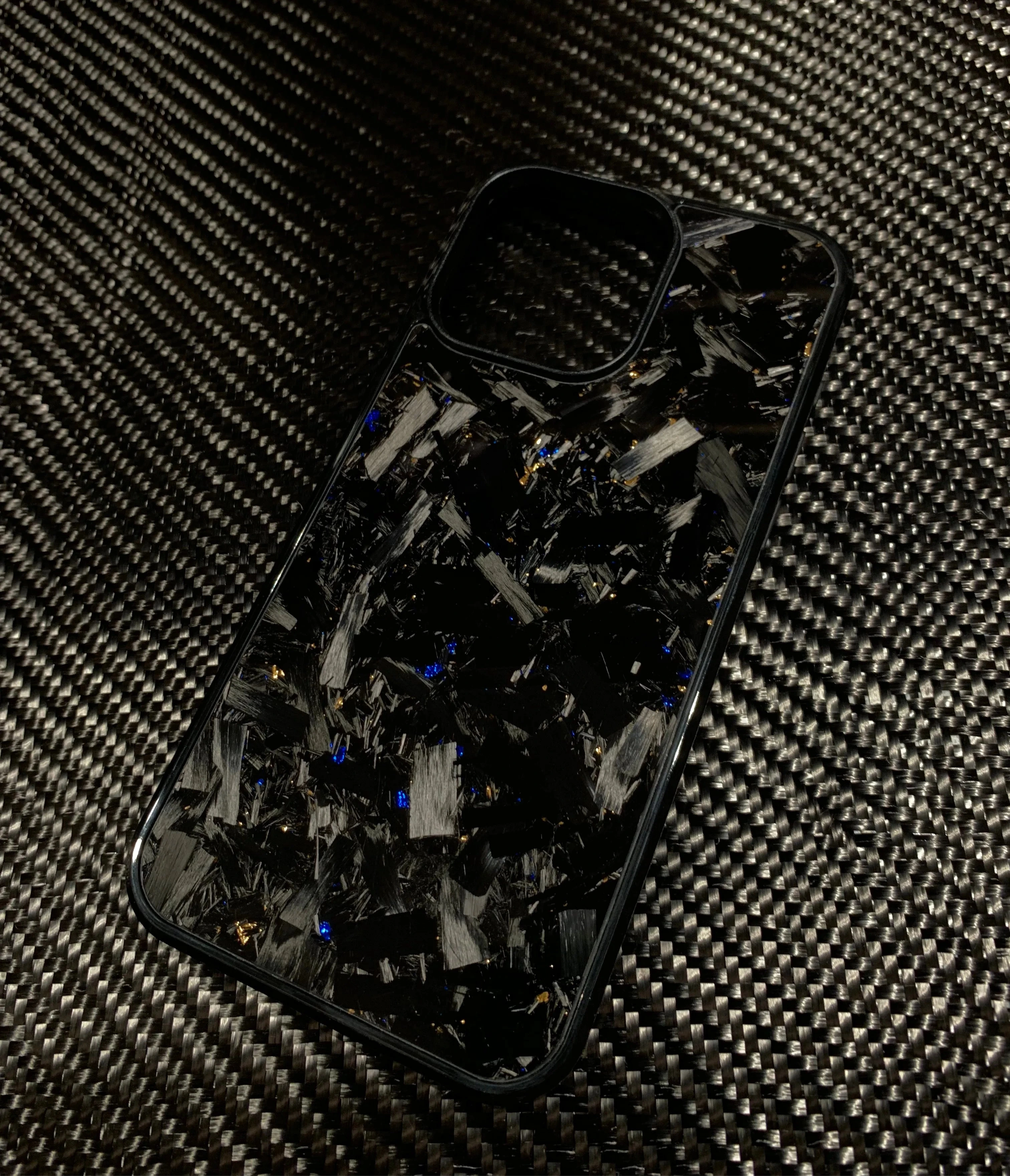 Forged Carbon Apex – Ultra-Premium Carbon Fiber Case for iPhone 15 & 16 | Modern Defense with Mirror-Like Finish