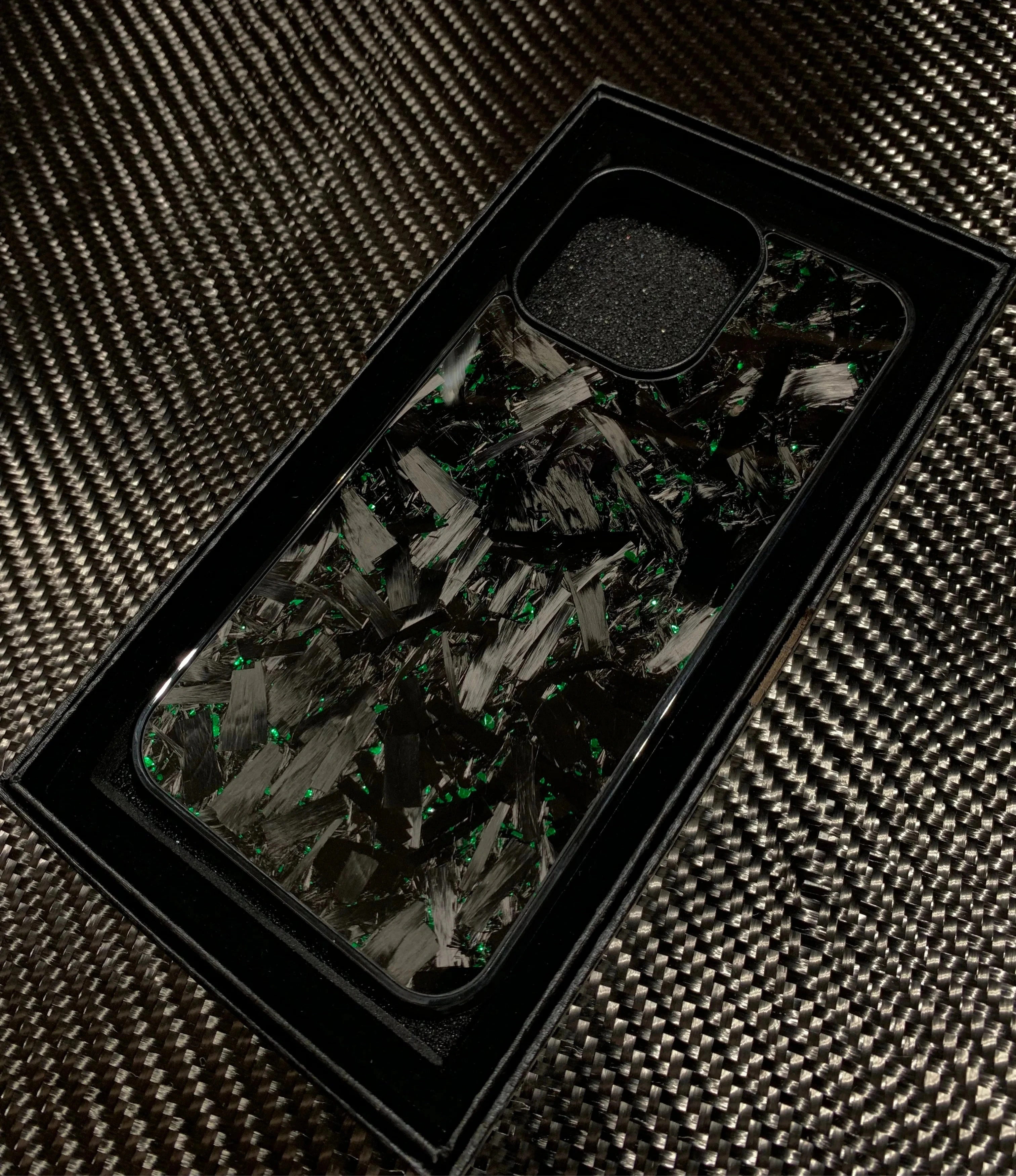 Forged Carbon Elite – Real Carbon Fiber Case for iPhone 13 & 14 | Sleek Minimalism. Tactical Strength.