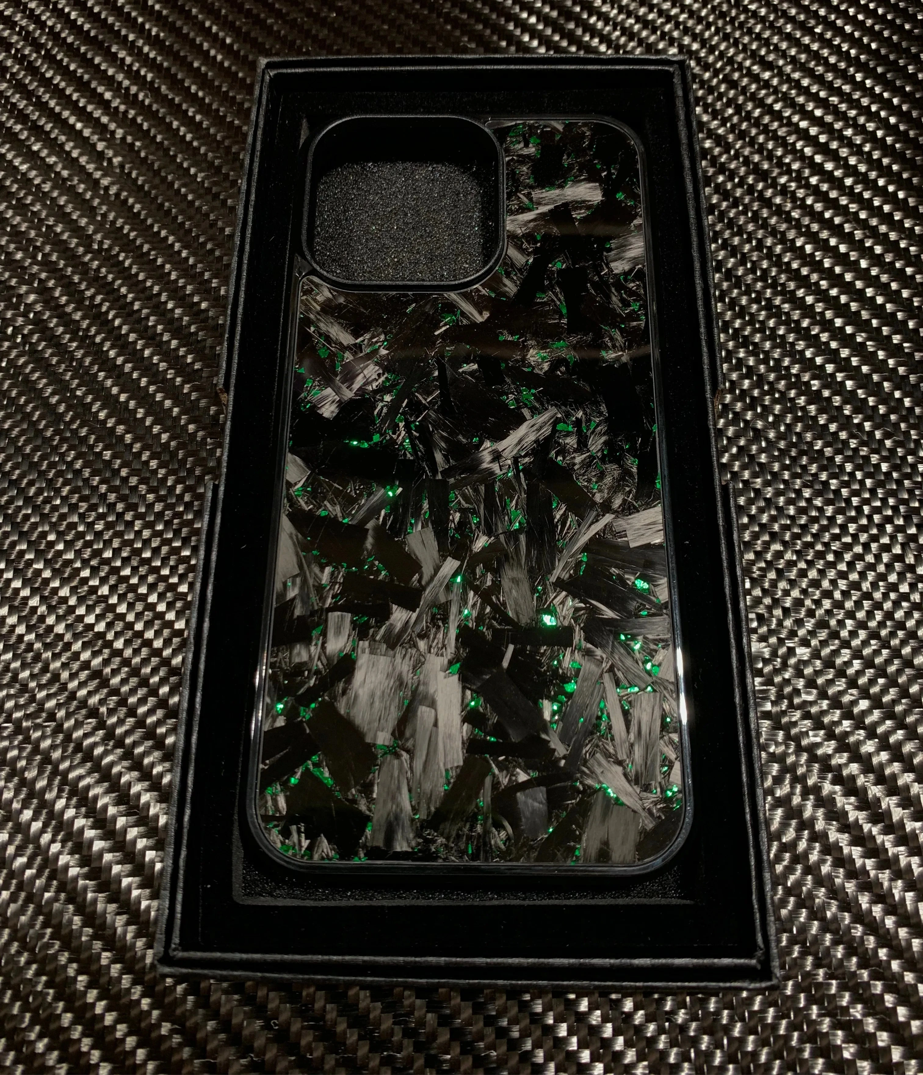 Forged Carbon Elite – Real Carbon Fiber Case for iPhone 13 & 14 | Sleek Minimalism. Tactical Strength.